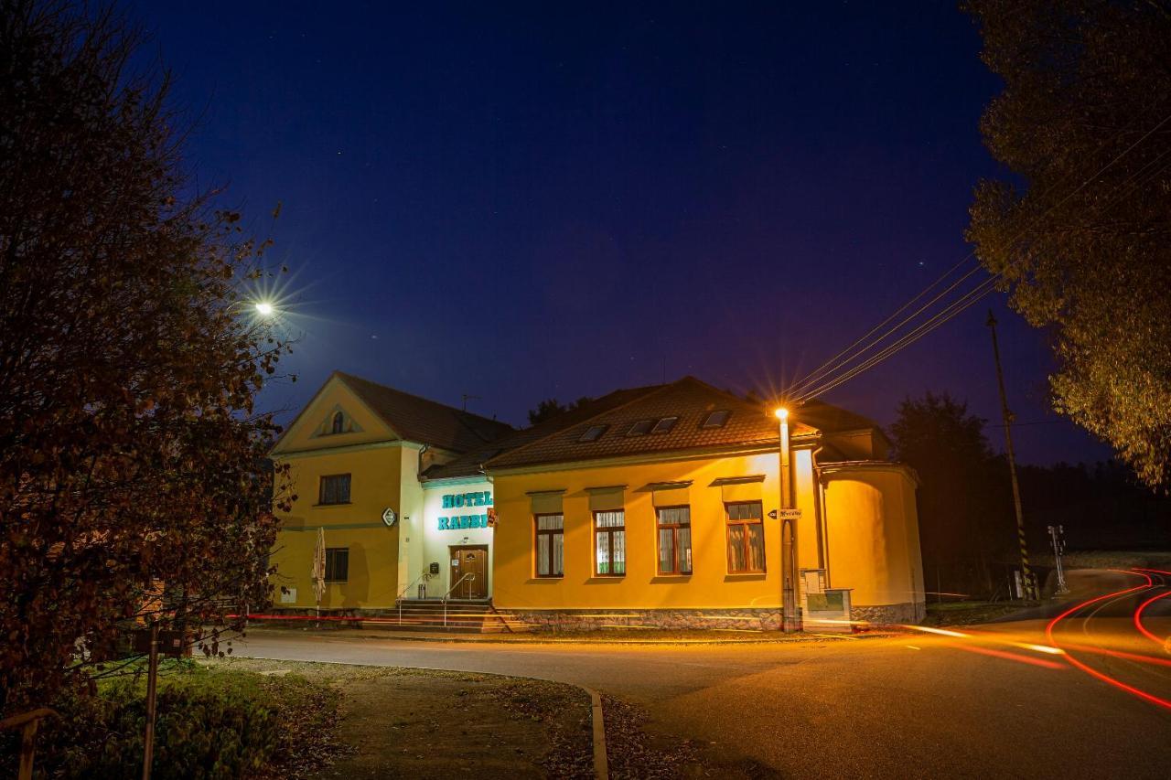 Hotel Rabbit Trhovy Stepanov Exterior photo