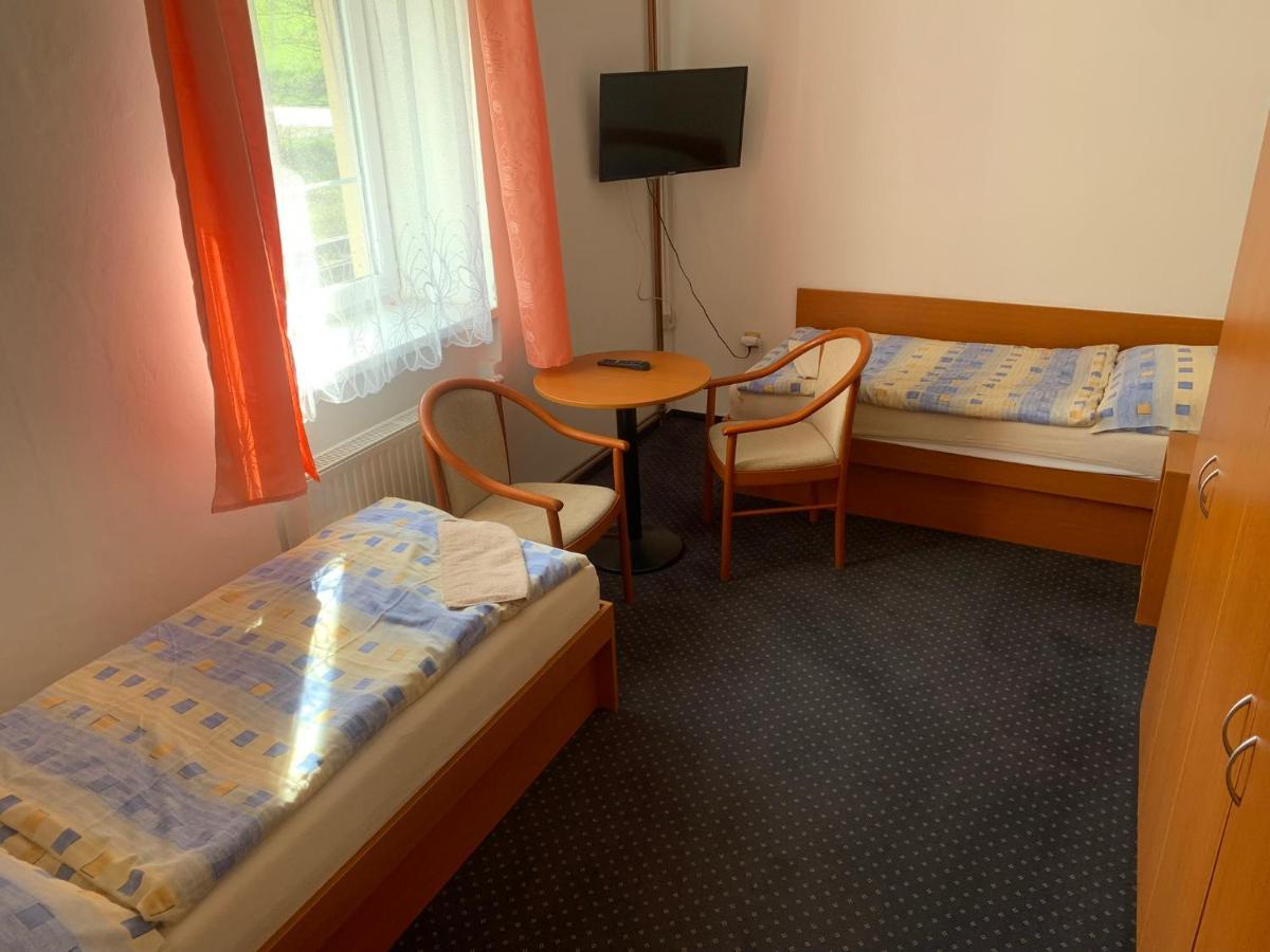 Hotel Rabbit Trhovy Stepanov Exterior photo